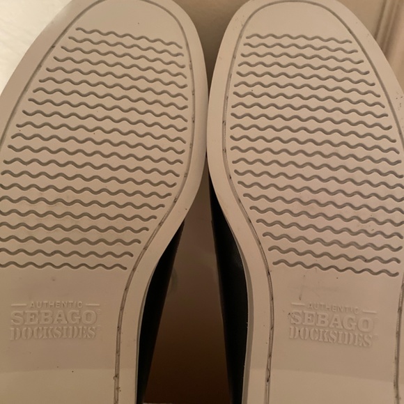 Authentic Sebago Docksides boat shoes - NWOT - Picture 12 of 12